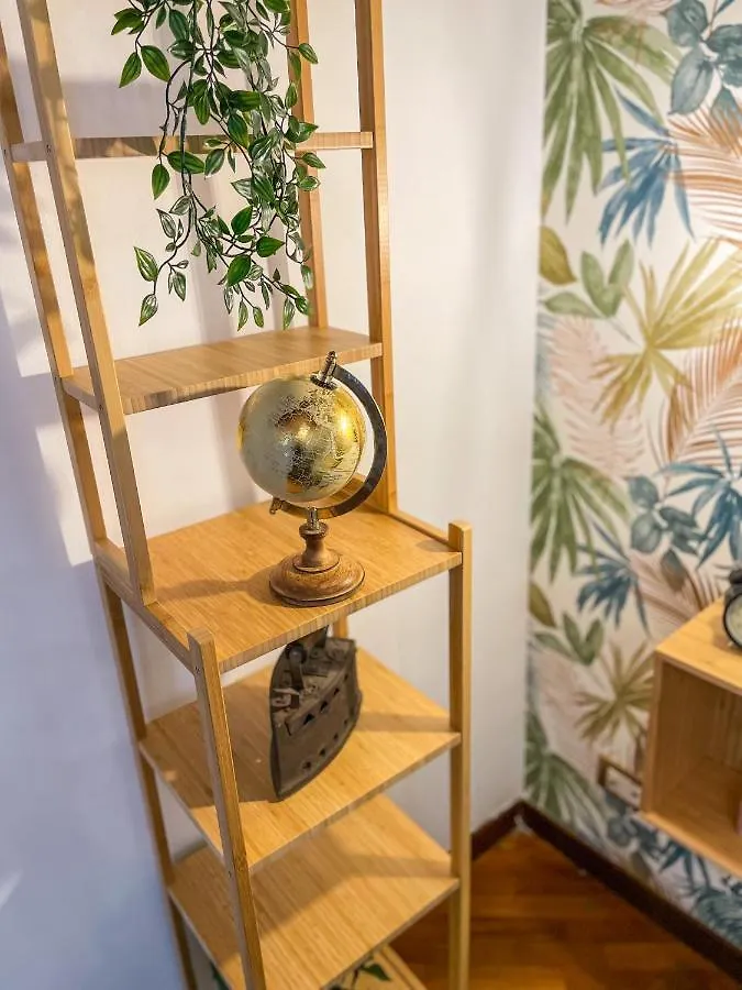 Charming House In The Historic Center Of Palermo Apartment