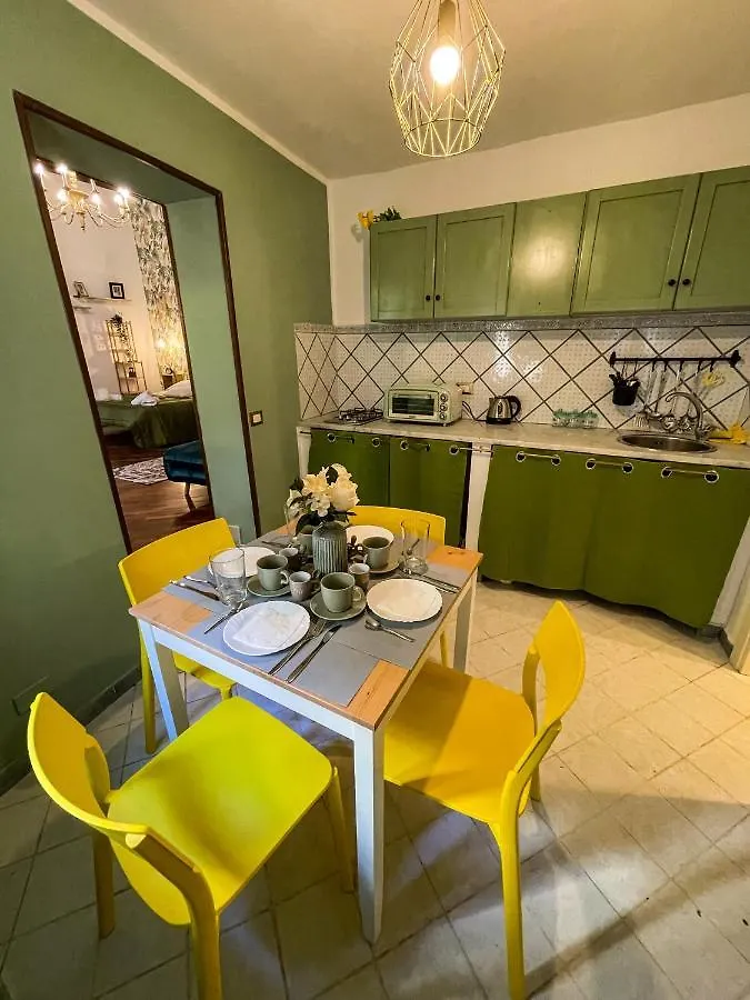 Charming House In The Historic Center Of Palermo Apartment